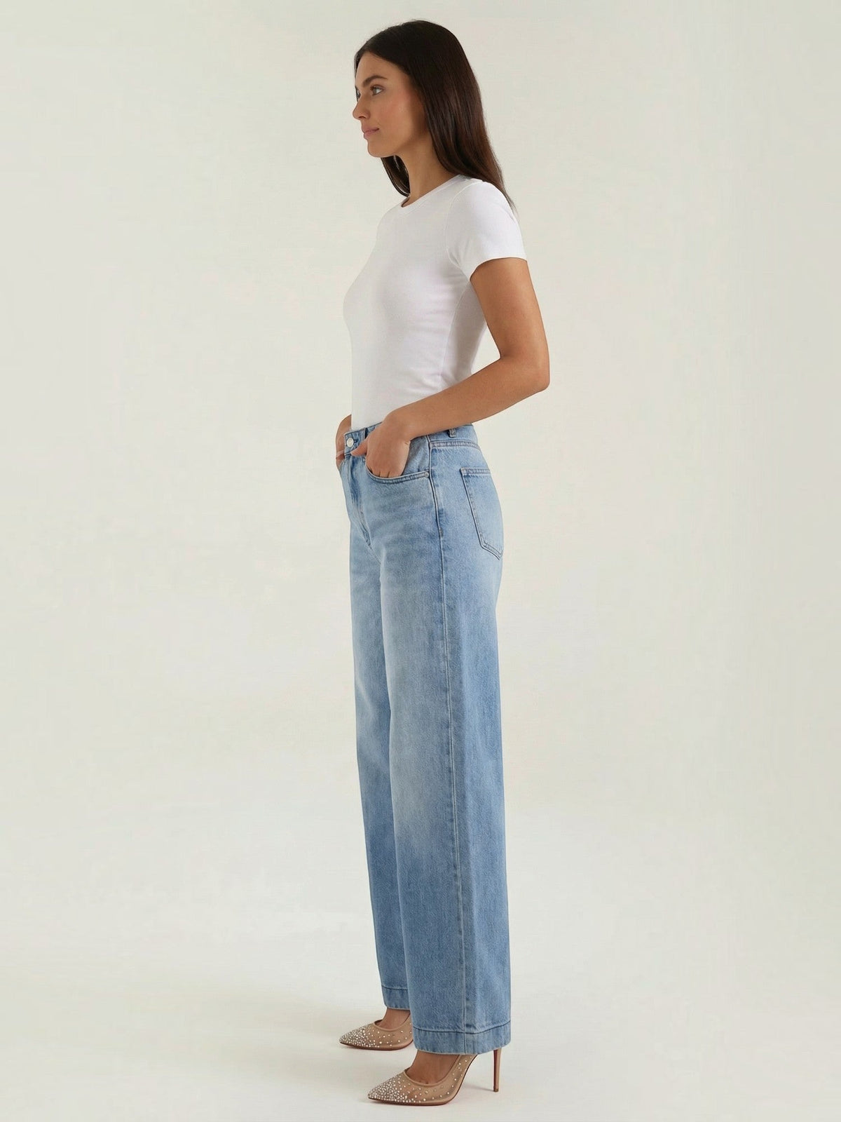 Fiona Light Wash Baggy Jeans