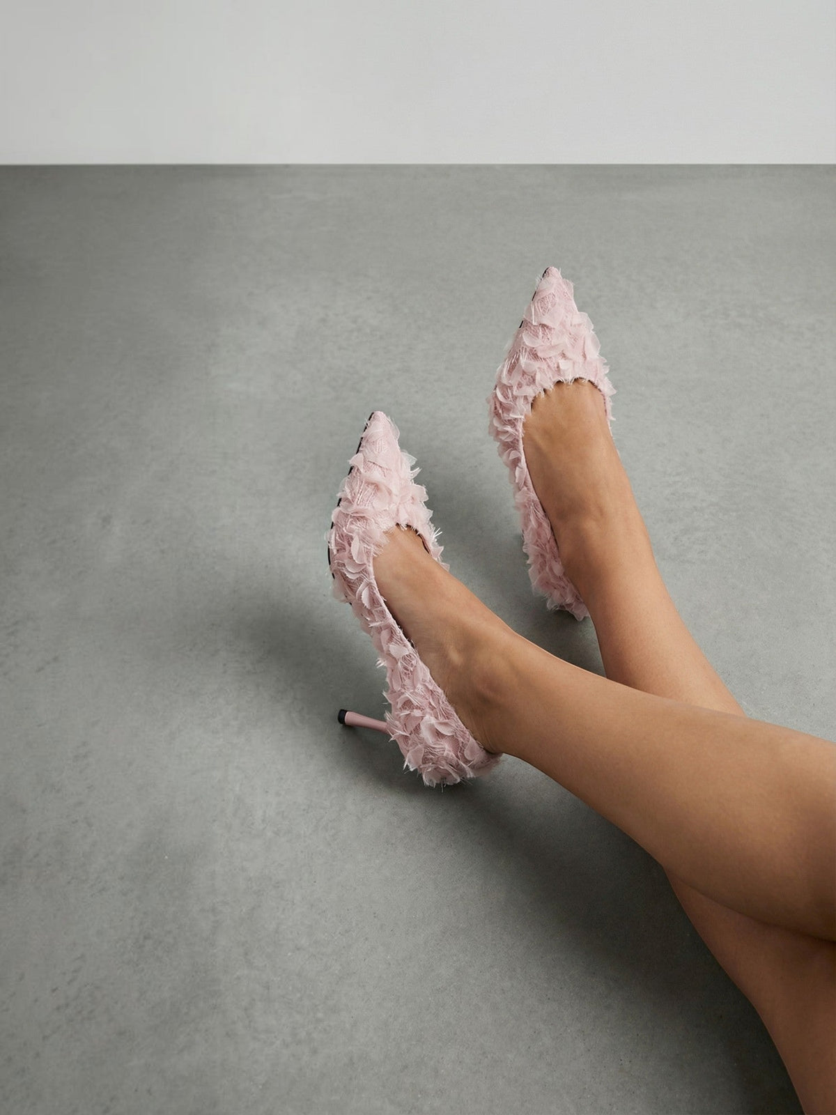 Eula Lace Look Fringe Pumps