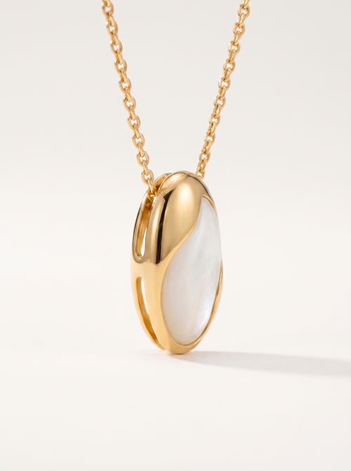 Antonia Mother of Pearl Pendant Necklace